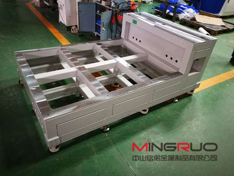 金属外壳接触不良导致的静电放电抗扰度问题-开云手机入口-开云(中国)